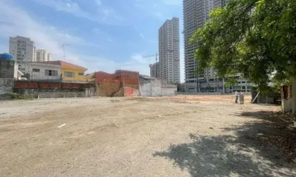 Terreno comercial para alugar no Sacomã, São Paulo 