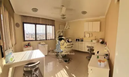 Sala comercial / usada para venda em curitiba, batel, 1 banheiro