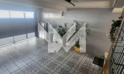Oportunidade de Compra / Sobrado residencial Parque Edu chaves