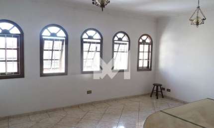 Sobrado Comercial de 250 M² 4 salas 2 banheiros para locação - Vila Maria