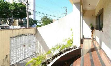 Sobrado de 400 m² 3 quartos 3 suítes para locação - Vila Maria