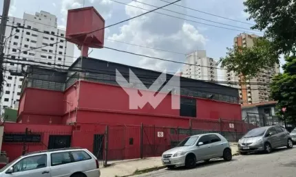 Galpão Comercial de 660 m²  5 banheiros e 14 vagas para Alugar - Vila Leopoldina