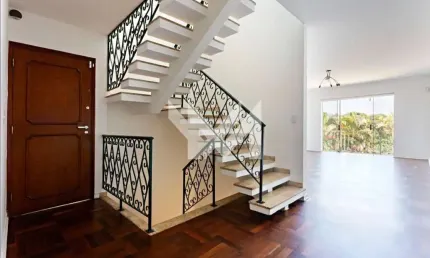Sobrado de 239 m² 3 quartos 1 suite à Venda - Alto de Pinheiros