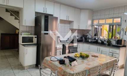 Casa com 3 quartos à venda na Avenida Edgar Ruzzant, 775, Jardim Brasil (Zona Norte), São Paulo