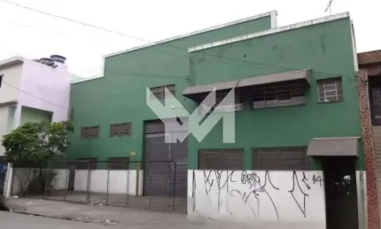 Galpão de 600m² com pé direito de 6,50m, salas e vstiário para locação no jardim andaraí