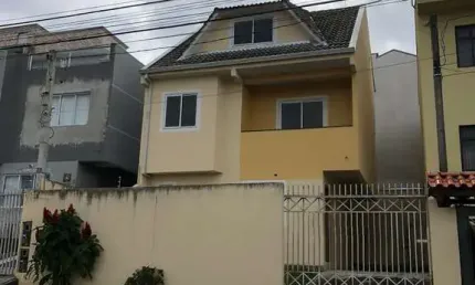 Casa com 3 quartos à venda na Rua Antônio Jonque Filho, Uberaba, Curitiba, 131 m2 por R$ 550.000