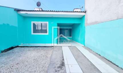 Casa com 3 quartos à venda na Rua Lúcia Camila Ferraro Follador, 107, Campo Largo da Roseira, São José dos Pinhais, 59 m2 por R$ 280.000