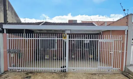 Casa com 3 quartos à venda na Rua Denis Diderot, Aristocrata, São José dos Pinhais, 94 m2 por R$ 690.000