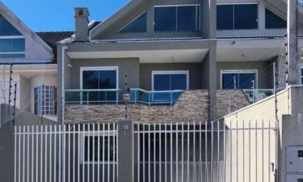 Casa com 4 quartos para alugar na Rua Bernanrdo Bubniak, Atuba, Curitiba, 167 m2 por R$ 4.900