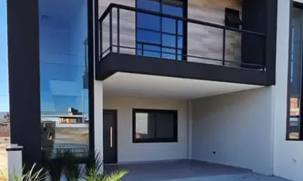 Casa em condomínio fechado com 3 quartos à venda na rua manoel martins, 905, costeira, são josé dos pinhais, 165 m2 por r$ 1.050.000
