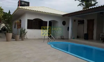 Casa com 3 quartos à venda na Rua Sem Saida, 445, Centro, Porto Belo