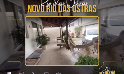 Vendo maravilhosa casa linear com 5 dormitórios no Novo Rio das Ostras