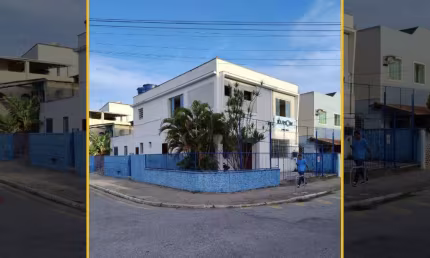 ALUGO ÓTIMA CASA COM 2 DORMITÓRIOS NO CENTRO DE MACAÉ