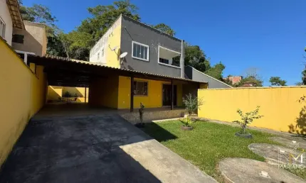 Vendo ótima casa  com 2 dormitórios no serramar em rio das ostras