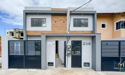Vendo casa maravilhosa com 3 dormitórios no vale das palmeiras em macaé