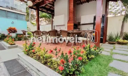 Linda e Ampla Casa Triplex Mata da Praia Oportunidade
