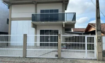 Casa com 2 quartos à venda na Rua Rudy Arnaldo Hintz, 480, Balneário Perequê, Porto Belo