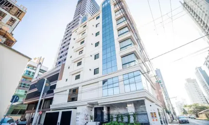 Apartamento com 2 quartos à venda na Rua 312, 338, Meia Praia, Itapema