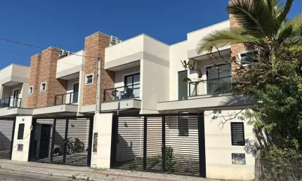 Casa com 3 quartos à venda na Rua João Vandelino Guerreiro, Balneário Perequê, Porto Belo