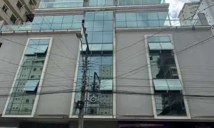 Apartamento com 4 quartos à venda na Rua 236, 530, Meia Praia, Itapema