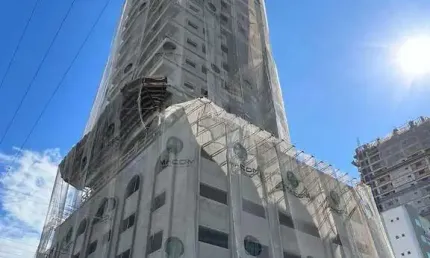 Apartamento com 3 quartos à venda na Rua 246, 596, Meia Praia, Itapema