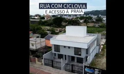 Casa com 3 quartos à venda na Rua Crispim, Bombas, Bombinhas