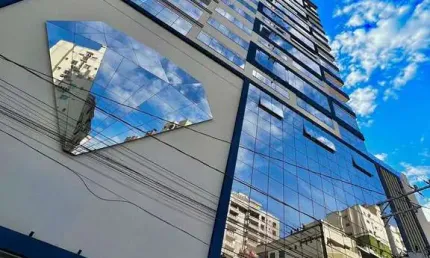 Apartamento com 3 quartos à venda na Rua 240, 494, Meia Praia, Itapema