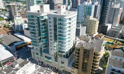 Apartamento com 3 quartos à venda na Av. Nereu Ramos Esq. Rua 147, 545, Centro, Itapema