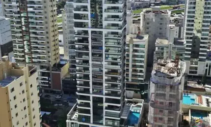 Apartamento com 4 quartos à venda na Rua 236, 400, Meia Praia, Itapema