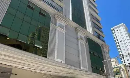 Apartamento com 4 quartos à venda na Rua 1208, 45, Meia Praia, Itapema