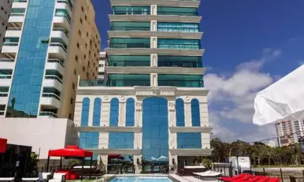 Apartamento com 4 quartos à venda na Rua 313, Frente Mar, 10, Meia Praia, Itapema