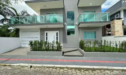 Casa em condomínio fechado com 4 quartos à venda na Rua 700, 222, Casa Branca, Itapema