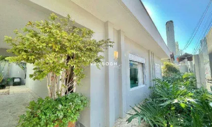 Casa com 4 quartos à venda na Rua 2000, 910, Centro, Balneário Camboriú