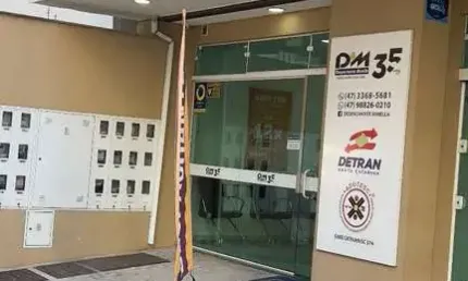 Sala comercial à venda na Rua 236, 425, Meia Praia, Itapema