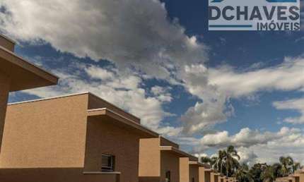 Casas em Condomínio para venda em Bom Jesus dos Perdões no bairro Santa Fé