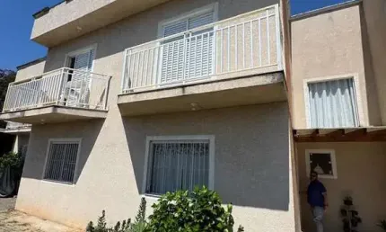 Casas em Condomínio para venda em Atibaia no bairro Jardim Colonial