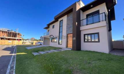Casa em condomínio fechado com 4 quartos à venda no São João do Rio Vermelho, Florianópolis , 252 m2 por R$ 1.750.000