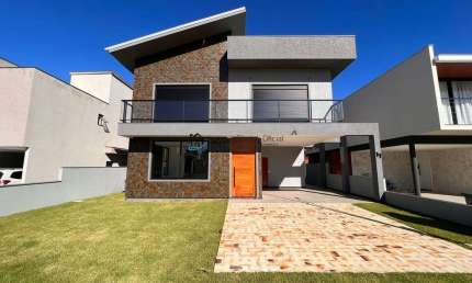 Casa em condomínio fechado com 4 quartos à venda no São João do Rio Vermelho, Florianópolis , 250 m2 por R$ 1.915.000