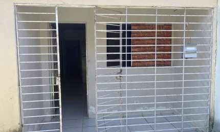 Casa com 2 quartos à venda na Rua Romênia, 288, Pau Amarelo, Paulista