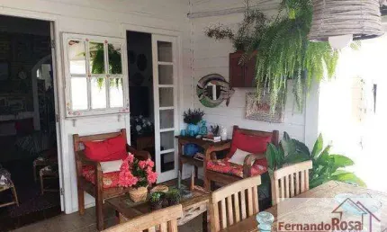 Casa para Venda em São Sebastião, Centro, 3 dormitórios, 1 suíte, 2 banheiros