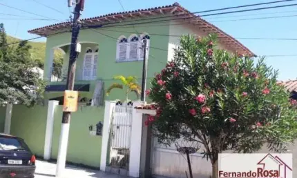 Sobrado para Venda em São Sebastião, Porto Grande, 4 dormitórios, 1 suíte, 3 banheiros, 2 vagas
