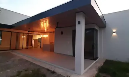 Casa para Venda em São Sebastião, Portal da Olaria, 3 dormitórios, 3 suítes, 4 banheiros, 2 vagas