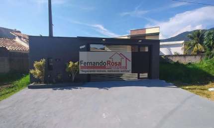 Casa para Venda em São Sebastião, Canto do Mar, 2 suítes, 2 banheiros, 2 vagas