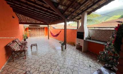 Casa para Venda em São Sebastião, Enseada, 3 dormitórios, 1 suíte, 3 banheiros, 2 vagas