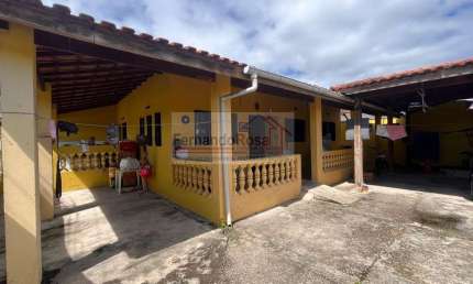 Casa para Venda em São Sebastião, Canto do Mar, 1 dormitório, 2 banheiros, 4 vagas