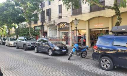 Imóvel Comercial para Venda em São Sebastião, Centro, 1 banheiro