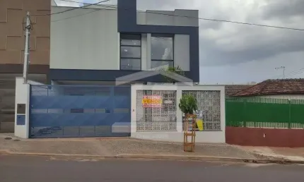 Casa com 3 quartos à venda na Rua Nossa Senhora do Rocio, s/n, Centro, Cambé
