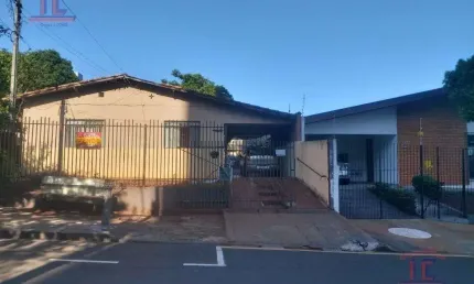 Casa com 1 quarto à venda na Rua Estados Unidos, 219, Centro, Cambé
