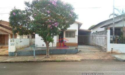 Casa com 3 quartos à venda na Rua Nossa Senhora do Rocio, 2029, Centro, Cambé
