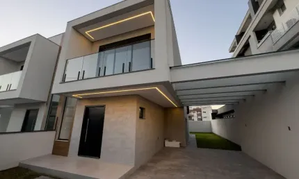 Casa com 3 quartos à venda na Rua Valmor Della Giustina, 190, Ingleses, Florianópolis